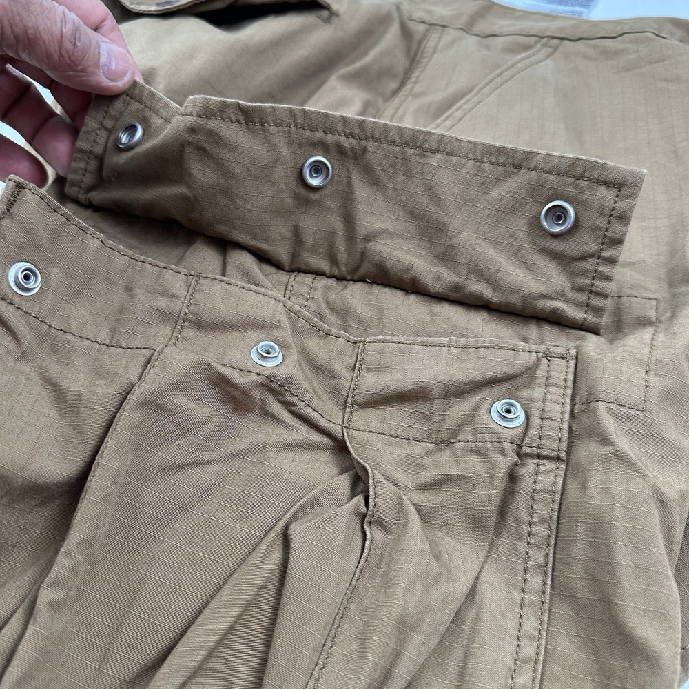 Levi's Ripstop Cargo Shorts Mens 40x10 Brown Khaki Military Skater White‎ Tab - Picture 8 of 15